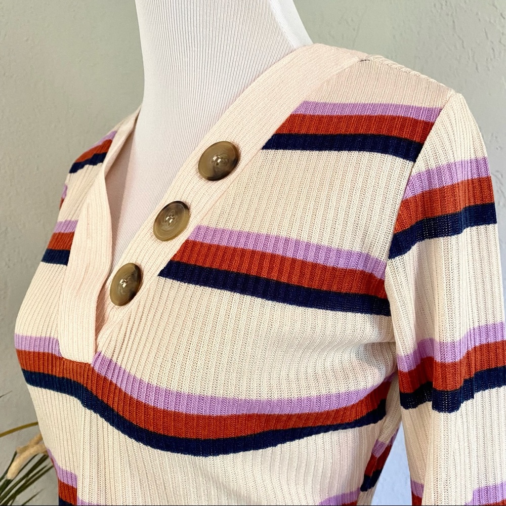 NWT Blu Pepper Day to Day V-neck Ribbed Sweater - Picture 5 of 13